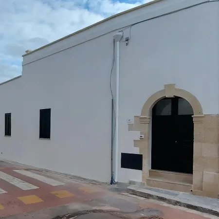 Il Giardino Di Dama Feriehus Giuggianello